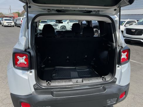 Used 2019 Jeep Renegade Sport AWD/4WD image 25