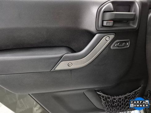 Used 2015 Jeep Wrangler Unlimited Sport w/ Quick Order Package 24S image 13