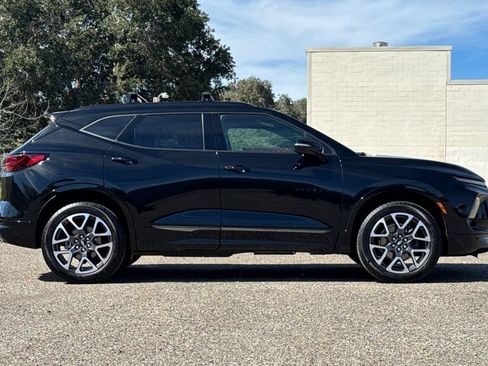 Certified 2023 Chevrolet Blazer RS image 3