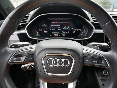 Used 2022 Audi Q3 2.0T Premium Plus w/ Premium Plus Package AWD/4WD image 25