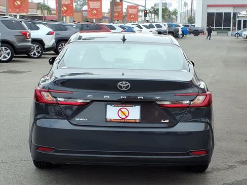 Certified 2025 Toyota Camry LE image 5