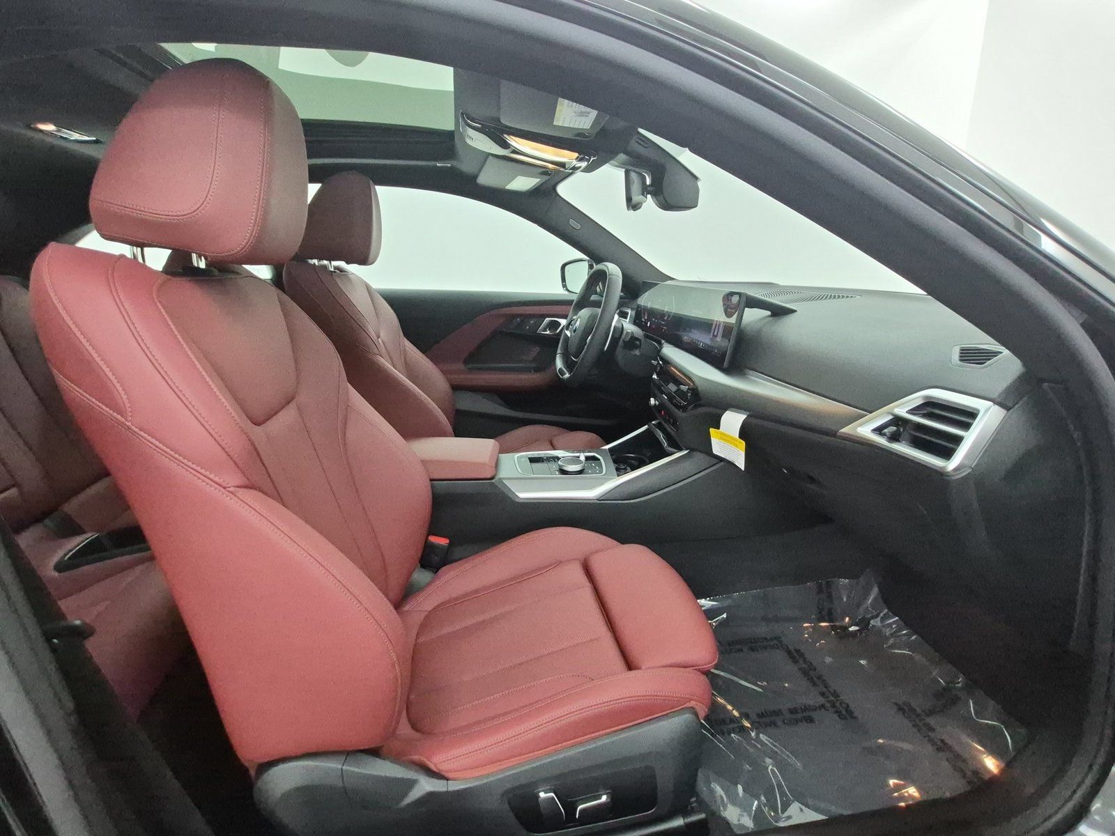 Used 2025 BMW 230i xDrive Coupe w/ Premium Package AWD/4WD image 25
