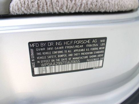 Used 2001 Porsche 911 GT3 RS image 39