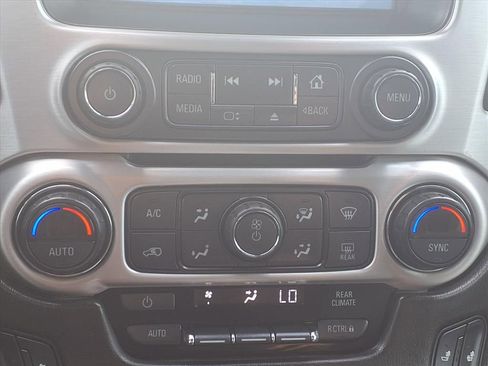 Used 2019 GMC Yukon SLT w/ HD Trailering Package image 6