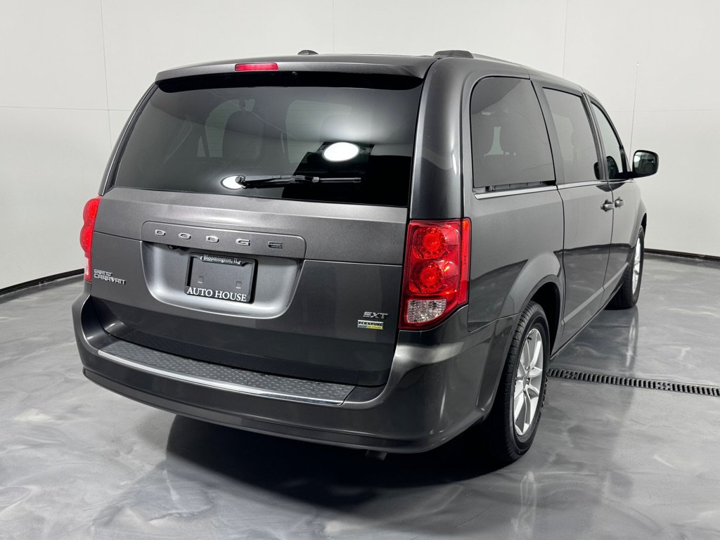 Used 2018 Dodge Grand Caravan SXT FWD image 5