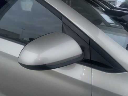 Used 2018 Hyundai Accent SE FWD image 14