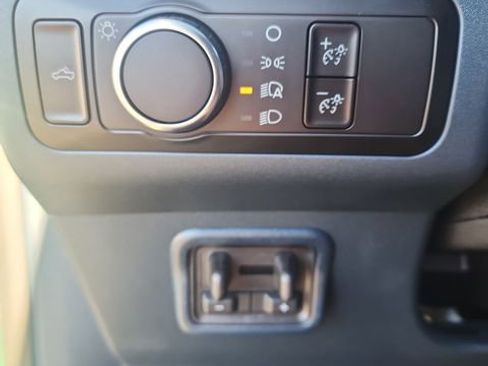 Used 2025 Ford Maverick Lariat w/ Black Appearance Package image 34