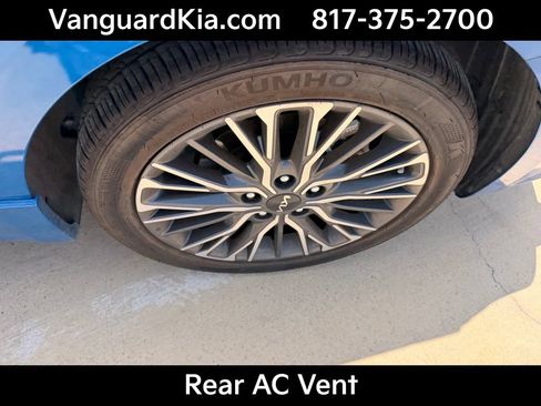 Certified 2023 Kia Forte GT-Line w/ GT-Line Premium Package FWD image 9