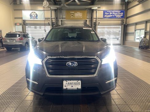 Used 2022 Subaru Ascent Premium w/ Convenience Package image 3