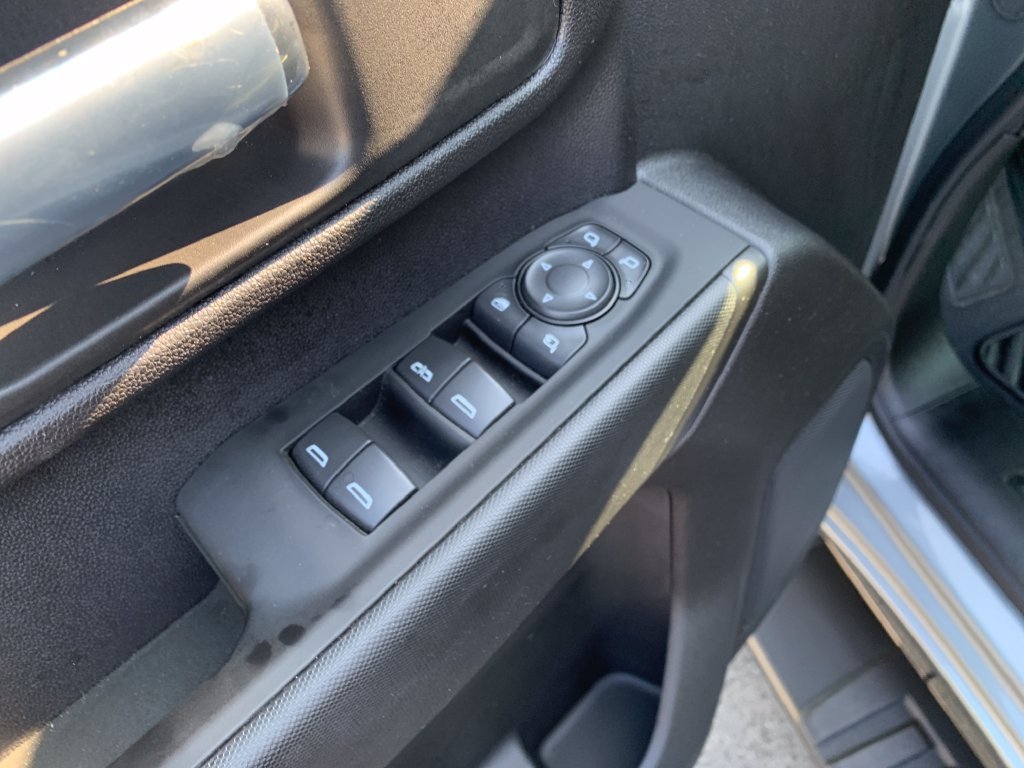 Used 2025 Chevrolet Silverado 2500 Custom w/ Custom Value Package AWD/4WD image 19