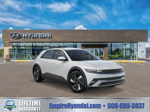 New 2026 Hyundai Ioniq 5 SE image 2