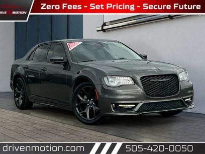 Used 2022 Chrysler 300 Touring L w/ Comfort Group