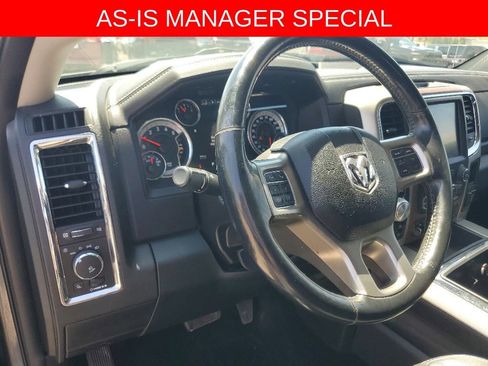 Used 2015 RAM 1500 Laramie AWD/4WD image 10