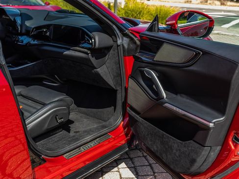 Used 2023 Ferrari Purosangue AWD/4WD image 53