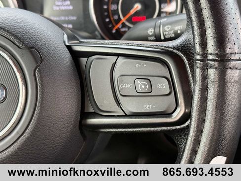 Used 2020 Jeep Wrangler Sport image 19
