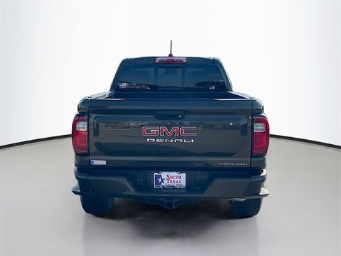 Used 2024 GMC Canyon Denali image 6