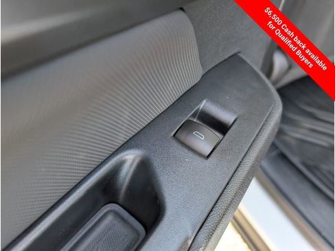 New 2026 Chevrolet Equinox EV LT w/ Comfort Package image 12