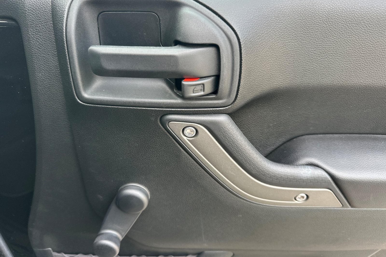 Used 2016 Jeep Wrangler Sport AWD/4WD image 19