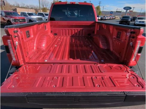 Used 2024 Ford F250 Lariat w/ FX4 Off-Road Package AWD/4WD image 27