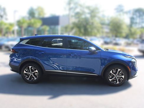 Certified 2024 Kia Sportage EX FWD image 13