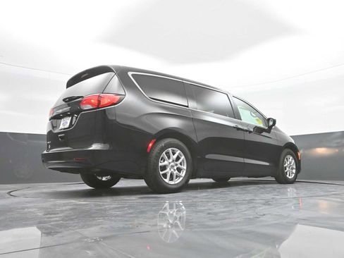 Used 2024 Chrysler Voyager LX FWD image 42