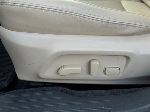 Used 2015 Subaru Outback 3.6R Limited image 14