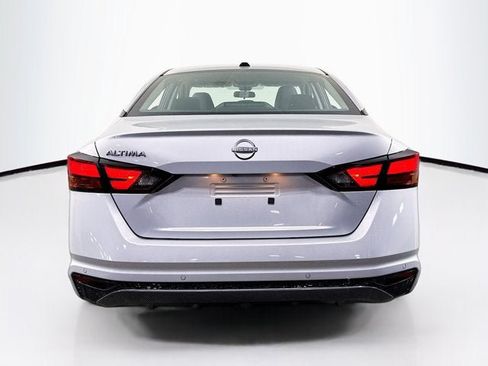 New 2026 Nissan Altima 2.5 SV FWD image 6