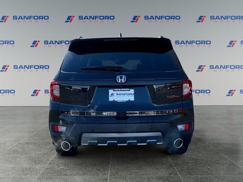 Used 2023 Honda Passport TrailSport image 4