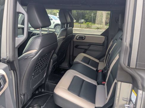 Used 2024 Ford Bronco Big Bend AWD/4WD image 13