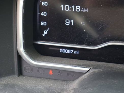 Used 2023 GMC Sierra 1500 Denali AWD/4WD image 9
