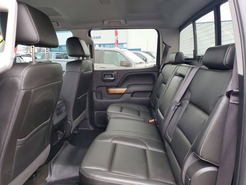 Used 2016 Chevrolet Silverado 2500 LTZ image 27