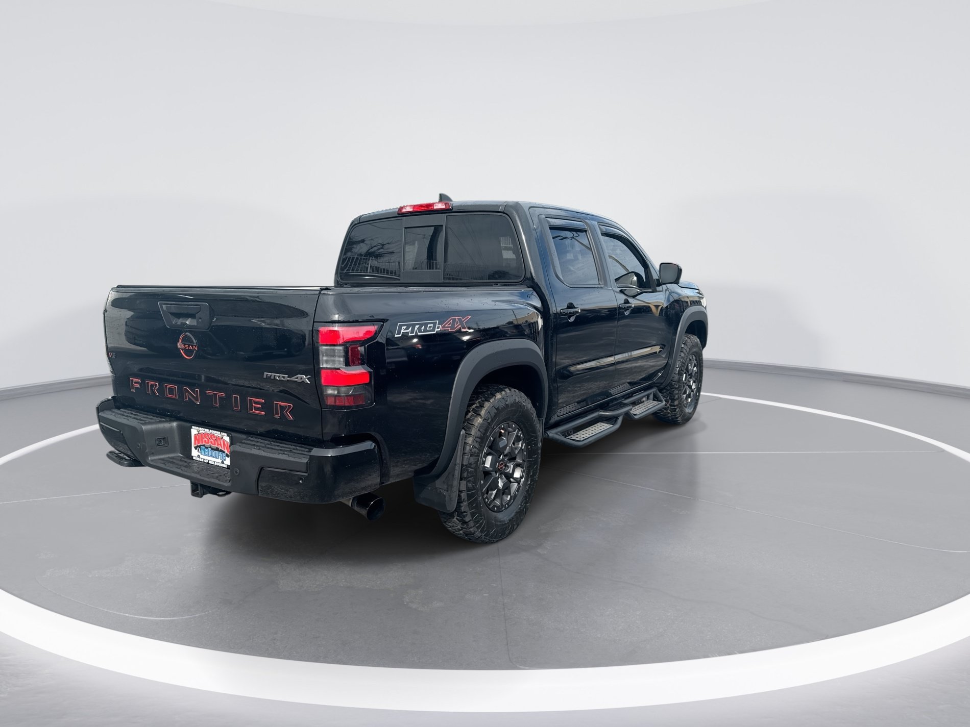 Used 2022 Nissan Frontier PRO-4X w/ Pro-4X Premium Package AWD/4WD image 4
