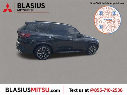Used 2020 BMW X5 xDrive40i w/ M Sport Package AWD/4WD image 34
