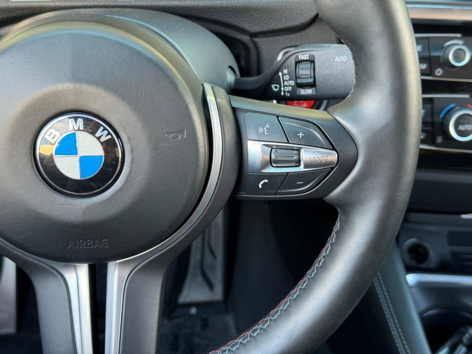 Used 2020 BMW M4 Coupe RWD image 23