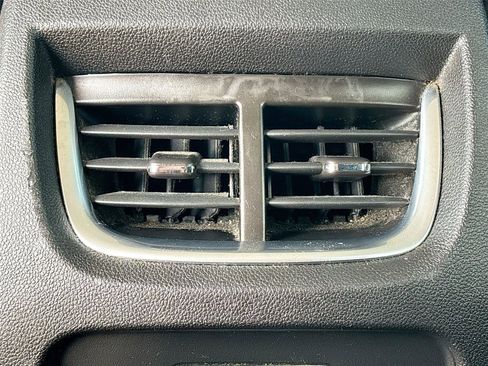 Used 2021 Chevrolet Blazer LT FWD image 24