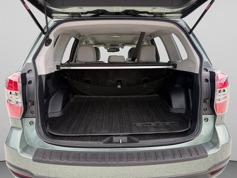 Used 2016 Subaru Forester 2.5i Limited AWD/4WD image 19