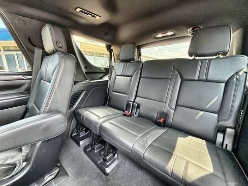 Used 2021 Chevrolet Tahoe RST w/ Luxury Package AWD/4WD image 24