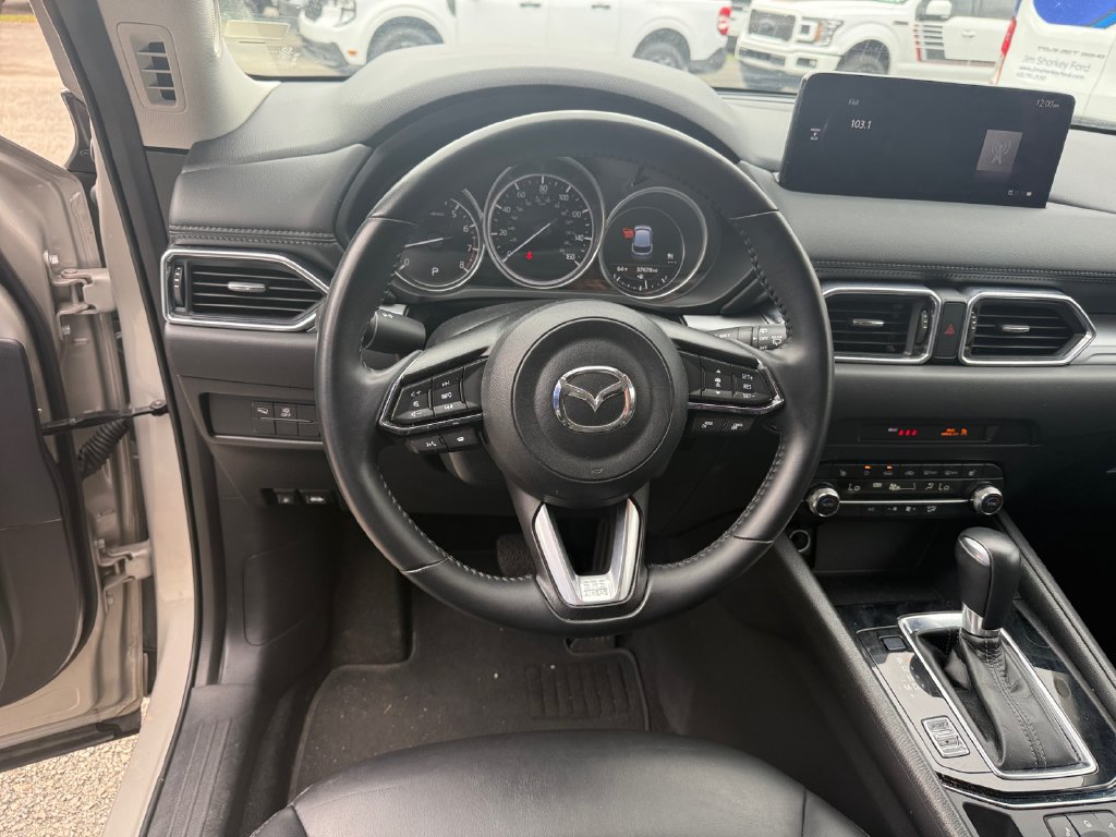 Used 2025 MAZDA CX-5 AWD 2.5 S w/ Select Package image 15