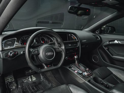 Used 2013 Audi RS 5 Coupe w/ Audi MMI Navigation Plus Pkg image 35
