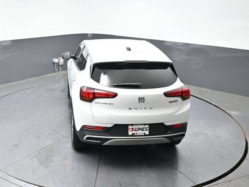 Used 2025 Buick Encore GX Preferred FWD image 50