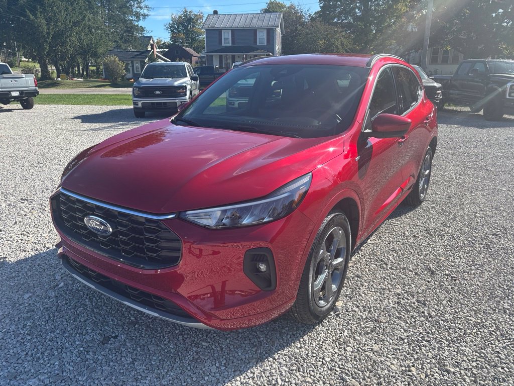 Used 2024 Ford Escape ST-Line Select w/ Tech Pack #2 AWD/4WD image 1