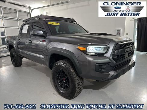 Used 2020 Toyota Tacoma TRD Pro image 1