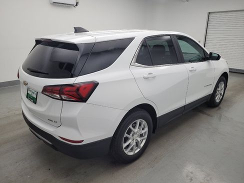 Used 2023 Chevrolet Equinox LT AWD/4WD image 10