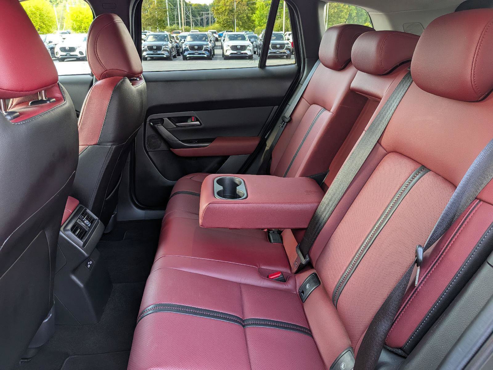 Certified 2025 MAZDA CX-50 AWD 2.5 Hybrid w/ Premium Pkg image 26