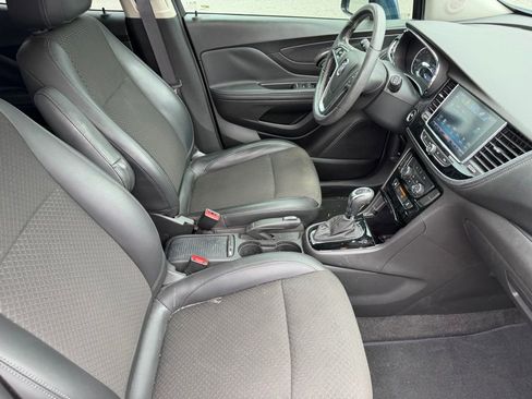 Used 2020 Buick Encore Preferred w/ Safety Package FWD image 16