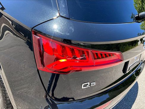 Used 2018 Audi Q5 2.0T Premium Plus AWD/4WD image 30