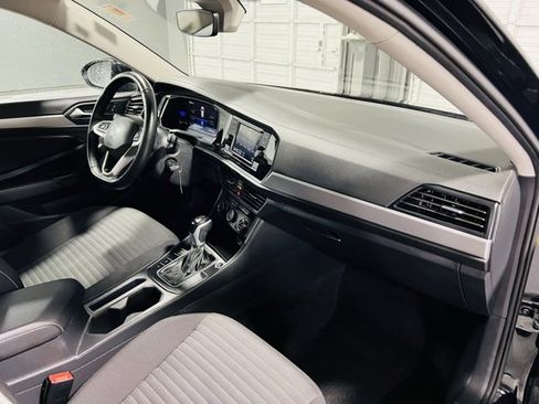 Used 2024 Volkswagen Jetta S image 27