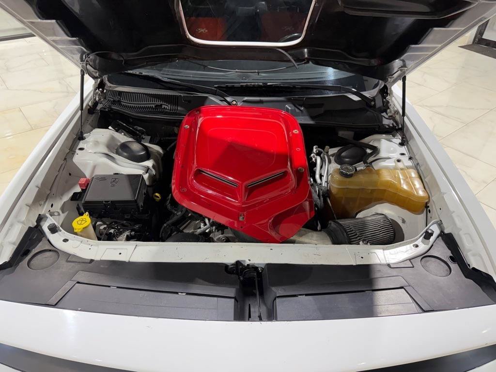 Used 2016 Dodge Challenger R/T Plus RWD image 5