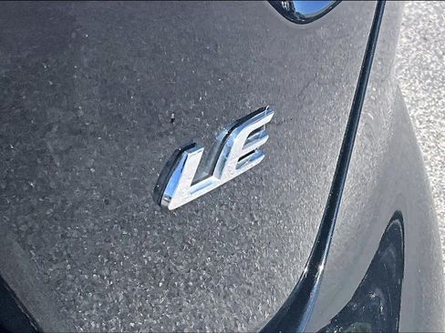 Used 2024 Toyota Corolla LE FWD image 19