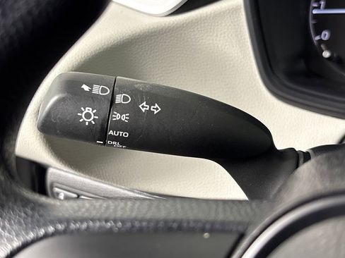 Certified 2025 Toyota Corolla LE image 17